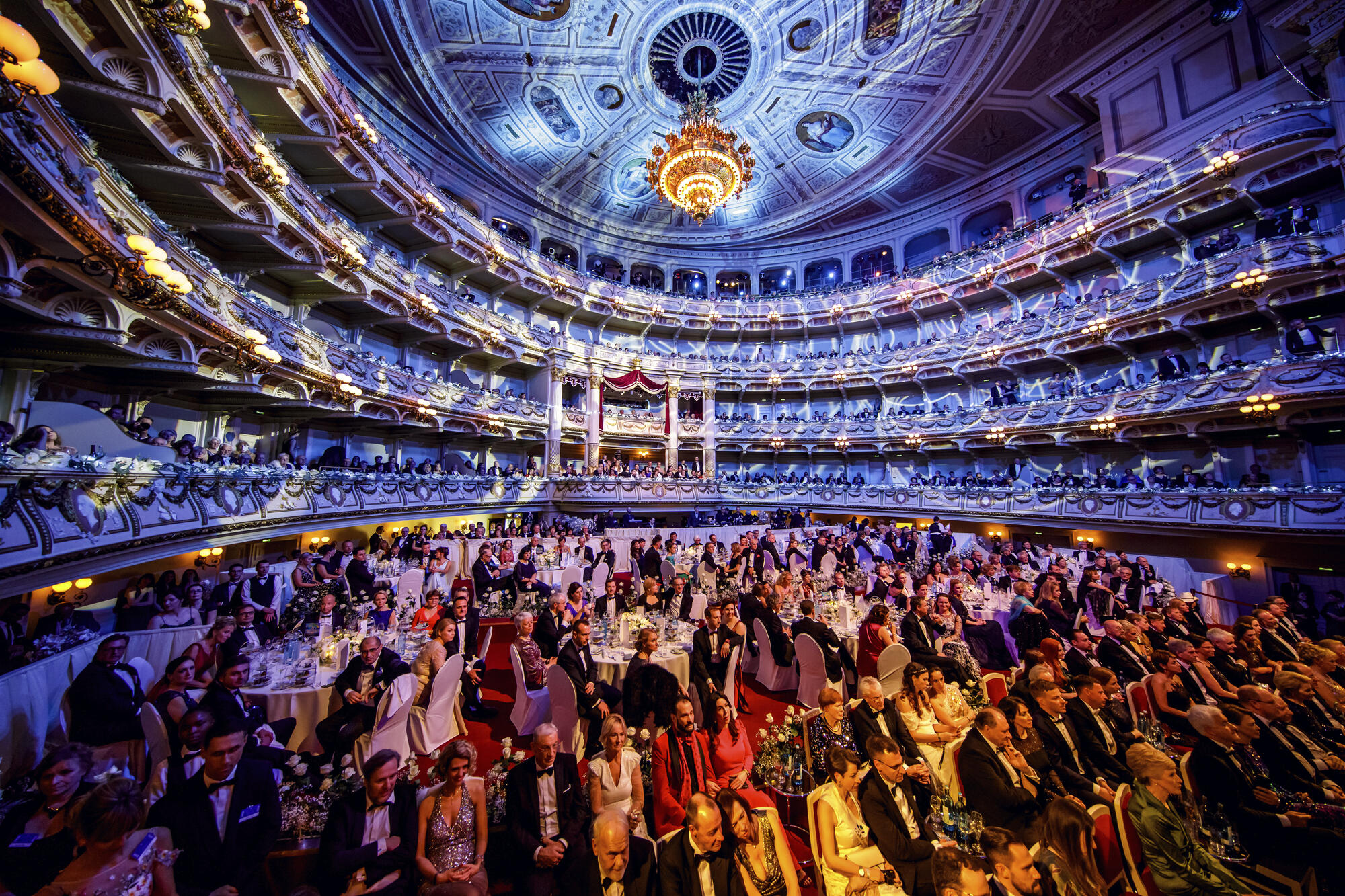 100 JAHRE SEMPEROPERNBALL IN DRESDEN