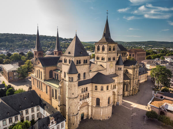 ADVENTSZAUBER UND WEIHNACHTSMARKT IN TRIER